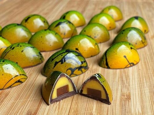 Glossy bonbons from the Bonbons 2.0 course